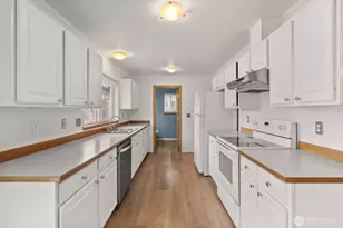 10006 140th St Ct E, Puyallup, WA 98373 - Photo 8