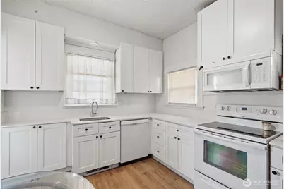 3432 Lombard Avenue, Everett, WA 98201 - Photo 16