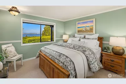 10793 NE Bill Point Drive, Bainbridge Island, WA 98110 - Photo 30