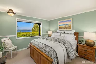 10793 NE Bill Point Dr, Bainbridge Island, WA 98110 - Photo 30