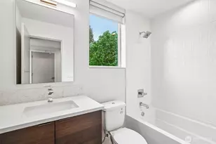 3319 W Elmore St, Seattle, WA 98199 - Photo 18