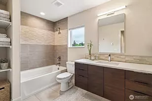 3319 W Elmore St, Seattle, WA 98199 - Photo 14