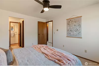 3350 Narrows View Lane NE #203, Bremerton, WA 98310 - Photo 18