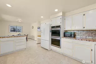 2752 Douglas Rd, Ferndale, WA 98248 - Photo 18