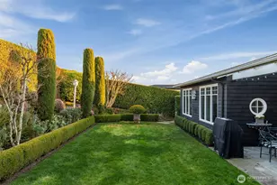 9400 Vineyard Crest, Bellevue, WA 98004 - Photo 30
