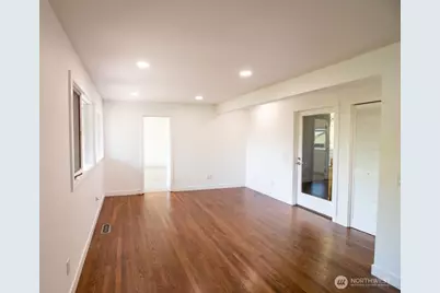 7255 E Mercer Way, Mercer Island, WA 98040 - Photo 14