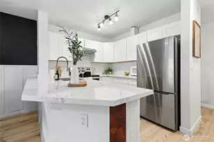 17300 91st Ave NE, Bothell, WA 98011 - Photo 1