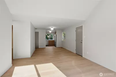 13905 121st Avenue NE, Kirkland, WA 98034 - Photo 8