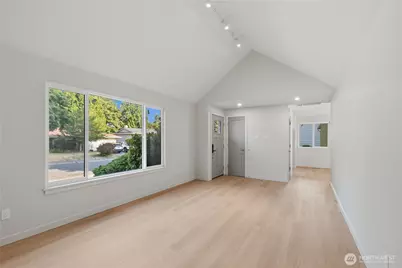 13905 121st Avenue NE, Kirkland, WA 98034 - Photo 4