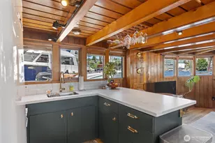 3308 Fuhrman Ave E, Seattle, WA 98102 - Photo 6