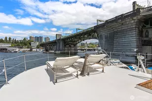 3308 Fuhrman Ave E, Seattle, WA 98102 - Photo 32