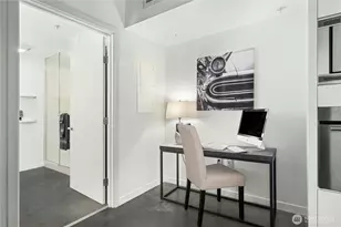 501 Roy St, Seattle, WA 98109 - Photo 16