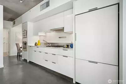 501 Roy Street #F239, Seattle, WA 98109 - Photo 10