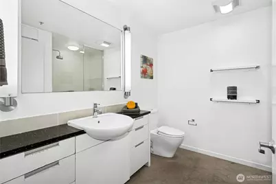 501 Roy Street #F239, Seattle, WA 98109 - Photo 18