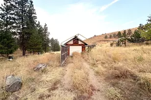 505 NW Road 20, Waterville, WA 98858 - Photo 28