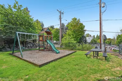 8312 120th Avenue NE, Kirkland, WA 98033 - Photo 32