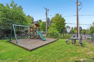 8312 120th Ave NE, Kirkland, WA 98033 - Photo 32