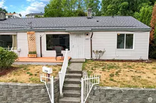 1725 1727 Bloomington Ave, Bremerton, WA 98312 - Photo 2
