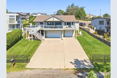 75 Coral Street, Manson, WA 98831 - Photo 2
