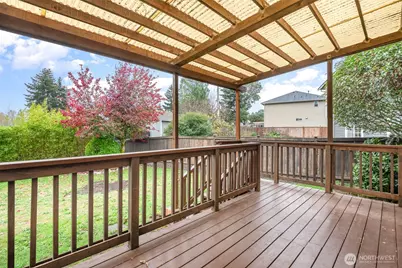 4311 NE 9th Place, Renton, WA 98059 - Photo 18