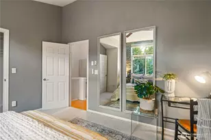 9406 Linden Ave N, Seattle, WA 98103 - Photo 20