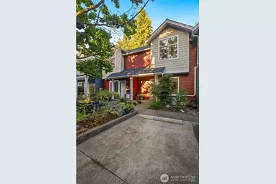 9406 Linden Avenue N #B, Seattle, WA 98103 - Photo 34