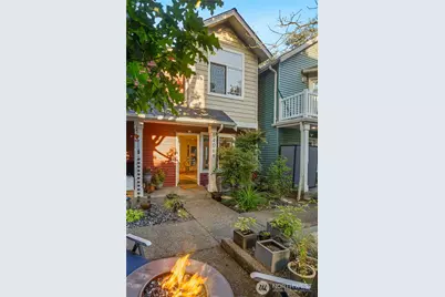 9406 Linden Avenue N #B, Seattle, WA 98103 - Photo 1