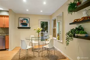 9406 Linden Ave N, Seattle, WA 98103 - Photo 10