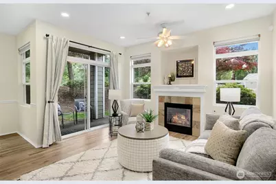 595 241st Lane SE, Sammamish, WA 98074 - Photo 8