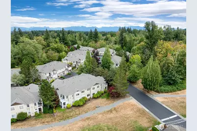 595 241st Lane SE, Sammamish, WA 98074 - Photo 30