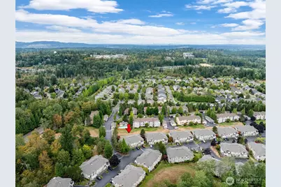 595 241st Lane SE, Sammamish, WA 98074 - Photo 40