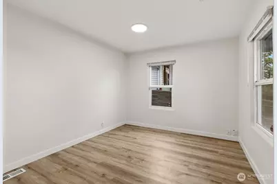5407 31st Avenue S, Seattle, WA 98108 - Photo 16