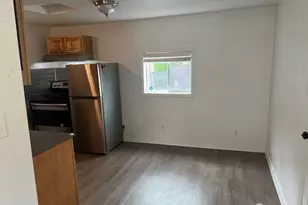 913 Charlotte Ave W, Bremerton, WA 98312 - Photo 6