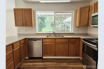 181 E Oakdale Street, Allyn, WA 98524 - Photo 8