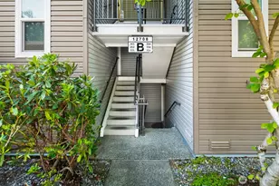 12708 NE 144th St, Kirkland, WA 98034 - Photo 2
