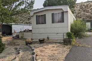 4422 Cindi Ln NE, Moses Lake, WA 98837 - Photo 2