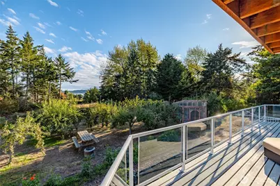 1407 Arnold Road, Oak Harbor, WA 98277 - Photo 4