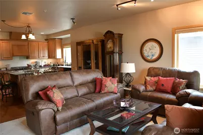 113 E Raymond Street #1B, Chelan, WA 98816 - Photo 4