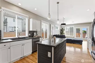 10411 178th Ave E, Bonney Lake, WA 98391 - Photo 12