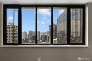 2100 3rd Ave, Seattle, WA 98121 - Photo 2