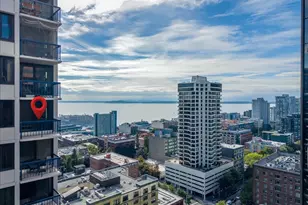 2100 3rd Ave, Seattle, WA 98121 - Photo 16