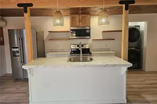 607 S H St, Port Angeles, WA 98363 - Photo 8
