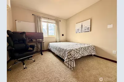 10004 13th Dr SE, Everett, WA 98208 - Photo 4
