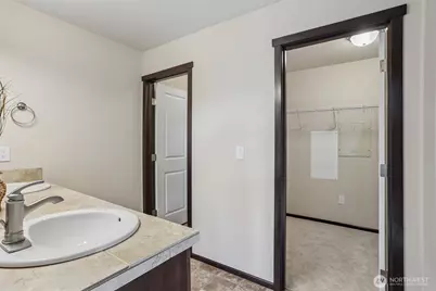 19627 1st Avenue SE, Bothell, WA 98012 - Photo 22