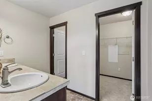 19627 1st Ave SE, Bothell, WA 98012 - Photo 22