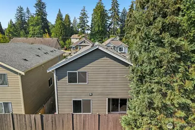 19627 1st Avenue SE, Bothell, WA 98012 - Photo 30