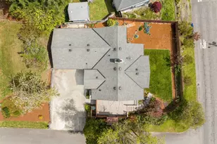 16204 Main St, Bellevue, WA 98008 - Photo 26