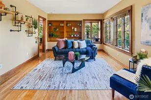 2217 Federal Ave E, Seattle, WA 98102 - Photo 4