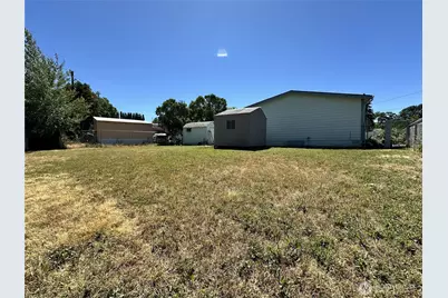 330 W 5th Street, Waitsburg, WA 99361 - Photo 30