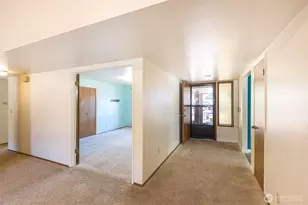 309 N Honeycomb Cir, Sequim, WA 98382 - Photo 4